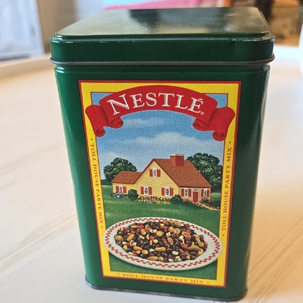 Nestle Green Kitchen Food Storage Containers Limited Edition